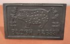 0028901014001 Unbranded Cast Iron Bacon