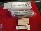 099901025908 Pampered Chef Bread Tube Flower