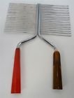 1-butterscotch 1-red Bakelite Vtg Set Cutter Cake Handle Comb 2 Fork Pasta