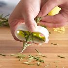 1552 Pampered Chef New Herb