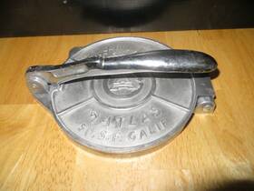 A798 Atlas Tortilladora 8 Inch Tortilla Maker