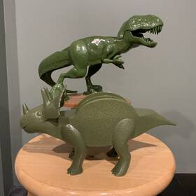 554338 Barbuzzo Tacosaurus Rex And Tricerataco Taco Holder Dinosaur Set