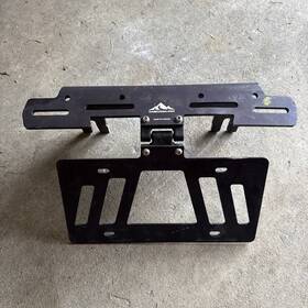 100001a Cascadia 4x4 Flipster V3 Winch License Plate Mounting System Hawse Roller Recessed
