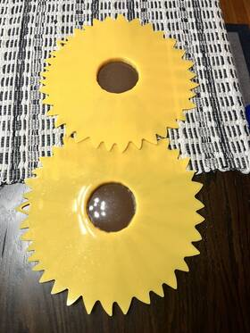 2-charles Charles Viancin 11 Inch Silicone Yellow Sunflower Lid