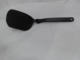 Dreamfarm 334084003710 Usedgood - Chopula Sit-up Spatula Black