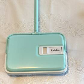 Eyliden Fd-13 Carpet Sweeper Mini Size Lightweight Hand Push - No Noise Mint
