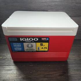 00043702 Igloo Legend 6 Cooler 5 Quart Red White Picnic Lunch Small Ice Chest Made Usa