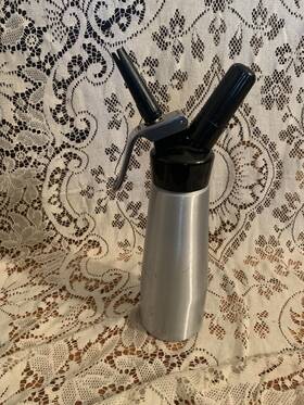 7014 Isi Vintage Stainless Steel Professional Whipped Cream Dispenser .5l Austria