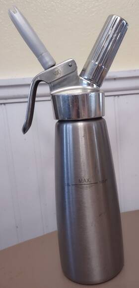 Isi North America 085355017200 Cream Stainless Steel Whip Professional Whipper 0.5l 1 Us Pt Works