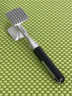Kitchenaid 024131209026 Meat Tenderizer Beef Black Flat Textured Aluminum Double Head 9 1/2 Inch