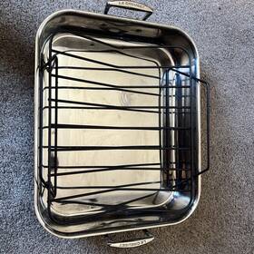 Le Creuset 630870232821 17 Inch X14 Stainless Steel Roaster With Rack Reg. 200 11.6l
