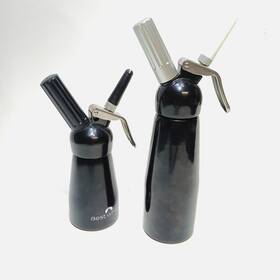 Kw125b Mastrad 1l And Best Whip 0.5l Professional Stainless Cream Whippers Lot Of 2