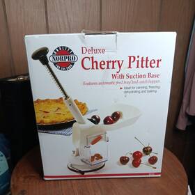 Np5121 Norpro Deluxe Cherry Pitter Automatic Feed Tray 1.75in/4.5cm As Shown Open Box