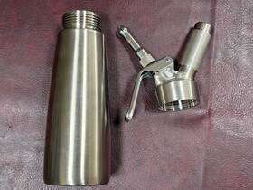 Oc013 Otis Classic Professional Series Stainless Steel Whipped Cream Dispenser