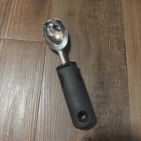 Oxo 48434 Stainless Steel Ice Cream Scoop W Black Handle
