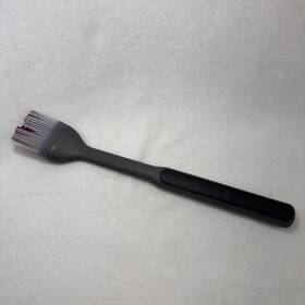 Oxo 719812017808 Grips Silicone Kitchen Pastry Brush For Baking - Dishwasher Safe 13 Inch