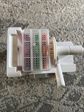 73281 Oxo Grater With Accessories
