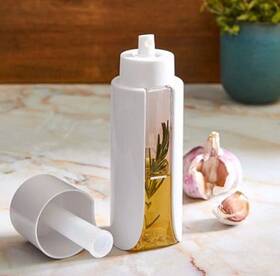 100475 Pampered Chef Kitchen Spritzer #100475 Non-aerosol Gently Used 5oz