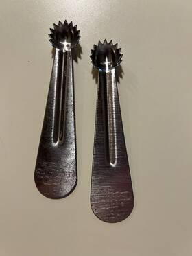 Utensil1994 Pampered Chef 2 Vint Style Tomato Strawberry Corer Kitchen Gadget Utensil 1994