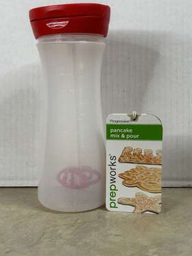 Progressive 078915044655 Pancake Batter Mix And Pour Shaker Bottle By Prepworks