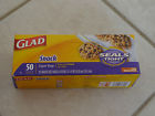 607411 - Seals Small Snack Bags 50 Zipper Tight Glad