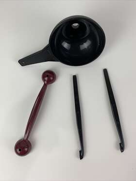 1227-4 Tupperware Gadget Lot Of 4 Melon Baller Funnel Citrus Peelers