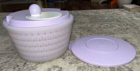 3776b-2 Tupperware Vintage #3776b-2 Rare Purple&white 4 Piece 4.5l Lettuce Salad Spinner