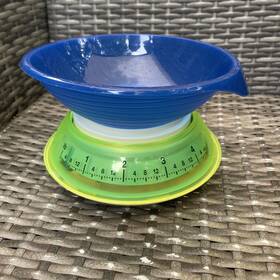 5066a-1 Tupperware Healthy Basics Kitchen Scale With Bowl
