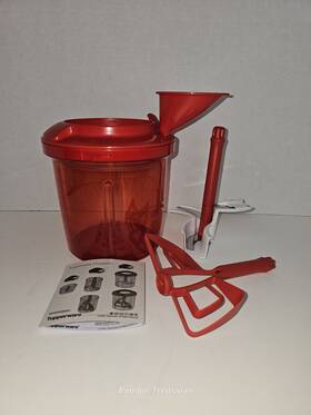 7532a Tupperware Red Supersonic Chopper Base And Accessories 5 1/2 Cup 1.35 L #7532a