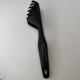 Tupperware 7578a Kitchen Tongs Chef Series Salads Pasta Black Utensil