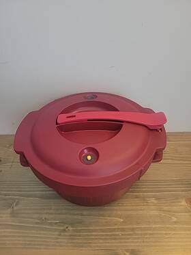 7643a-1 Tupperware Microwave Pressure Cooker Red New Out Of Box Pot 3l 3 Quart