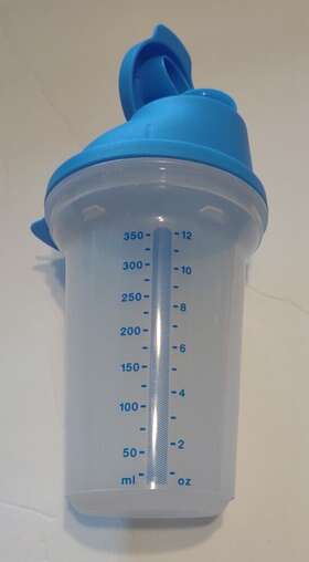 7737a-1 Tupperware 7737a 7738a 15oz 450ml Ez Shaker And Blender Flip-open/close Seal Blue Fs