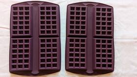 Tupperware 7776a Set Of 2 Silicone Waffle Baking Mold Form #7776 Perfect Condition