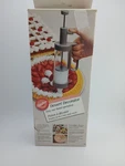 2002 Wilton Dessert Frosting Icing Decorator Tool 415-825 With Nozzles. Fixed Price $13.00.