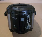 Kitchen Living Small Electric Deep Fryer W/ Basket Stainless Steel. Fixed Price $25.00.