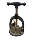 Cast Iron Landers, Frary& Clark New Britain Conn, Usa Columbia Meat Juice Press. Fixed Price $60.00.