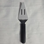 Pampered Chef Slice N Serrated Pie Cake Server W/cover Sleeve. Fixed Price $12.00.
