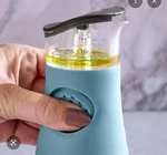 Pampered Chef Oil Or Vinegar Dispenser. Fixed Price $35.00.