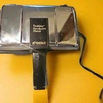 Villaware Sandwich Panini Maker Tostino Model: 3800 Italian Kitchenware Chrome. Fixed Price $20.00.