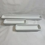 Pampered Chef Simple Additions Hospitality Boats Trays Set Of 3 White Ceramic. Fixed Price $19.99.