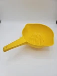 Vintage Tupperware Double Spout 1200-3 Yellow Qt. Strainer Colander Handle. Fixed Price $7.99.