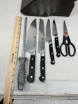 Zwilling Pro 7-PC Knife Block Set Walnut. Fixed Price $399.95.