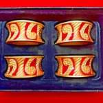 4PC Bombay Co. Enamel Metal Napkin Rings Holders Red Gold Christmas Roll Nos. Fixed Price $17.95.
