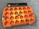 Wilton Pumpkin Silicone Mold 24 Cavity Halloween Treat Candy Baking. Fixed Price $19.99.