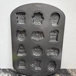 Wilton Mini Halloween Cookie Pan 12 Cavity Pumpkin Ghost Bat Frankenstein. Fixed Price $12.50.