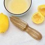 Oussum 1 Pcs Wooden Reamer Squeezer Kitchen Juicer Citrus Extractor. Fixed Price $14.99.