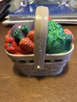 Vintage 80'S Giftco Vegetable Basket Plastic Refrigerator Baking Soda Holder. Fixed Price $13.00.