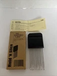 Pampered Chef Hold Slice 1101 With Directions & Box New. Fixed Price $7.00.