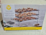 Wilton Folding Cooling Grid 3-TIER Accordion Black Metal Collapsible Racks. Fixed Price $12.00.
