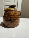 Vtg Beehive Pot W Lid Ceramic Jar Honeycomb Drip Glaze Kitchen Decor. Fixed Price $11.00.